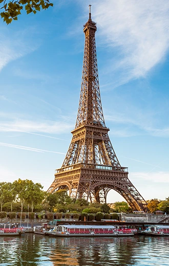 Ville romantique et culture renommée à Paris